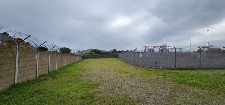 Commercial Property for Sale in Ravensmead Western Cape